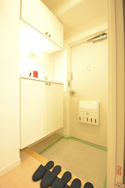 明るい玄関ホール