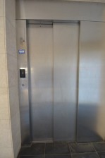 日神パレステージ千歳烏山　エレベーター