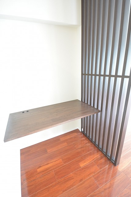 高輪中台マンション デスクもあります。