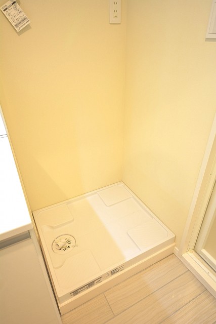 高輪中台マンション　洗濯機置場