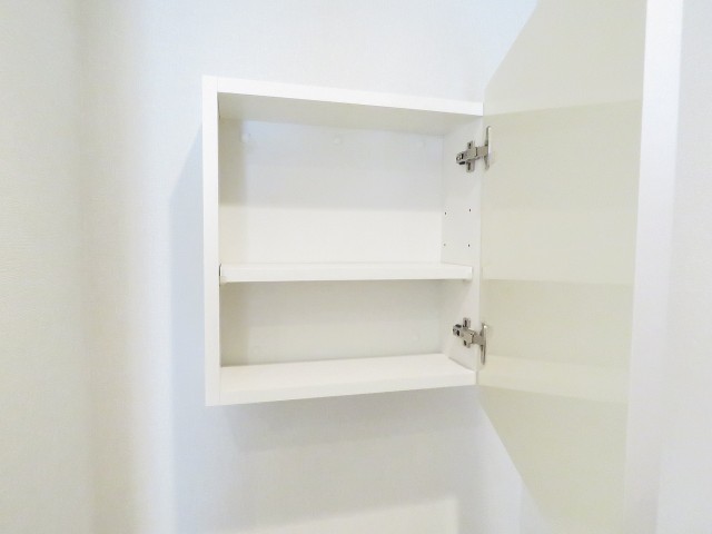 日神デュオステージ上北沢　トイレ収納