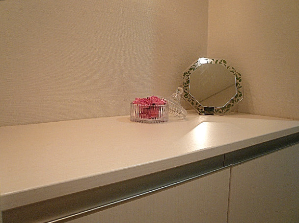 弦巻リハイム　カウンター205