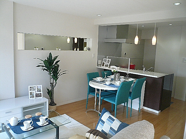 弦巻リハイム　11.0帖のＬＤＫ205