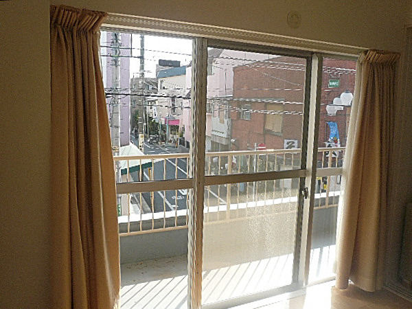 弦巻リハイム　4.7帖の洋室205