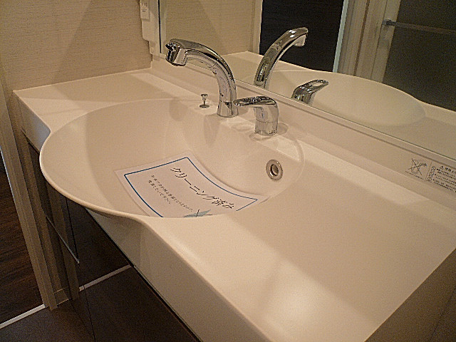 丸い洗面ボウル