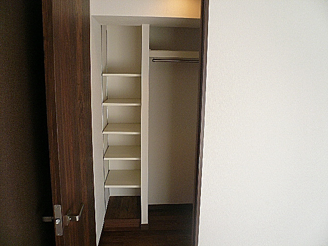 マンション駒場　7.1帖の洋室ウォークインクローゼット