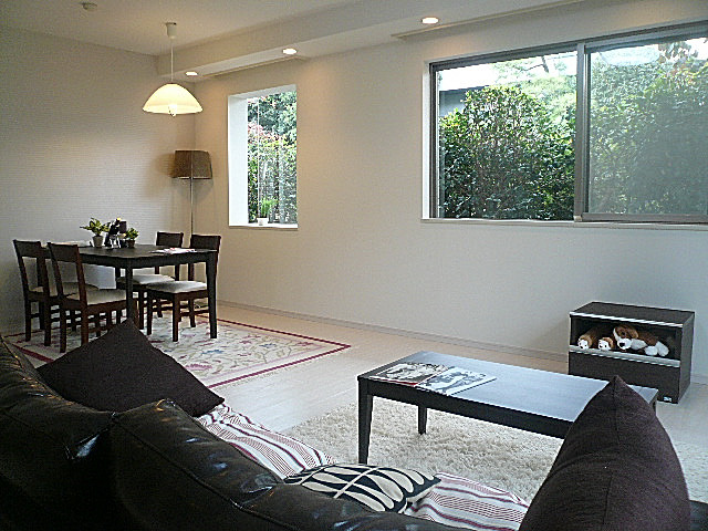 沢山の窓！開放感あるＬＤ　16.6帖