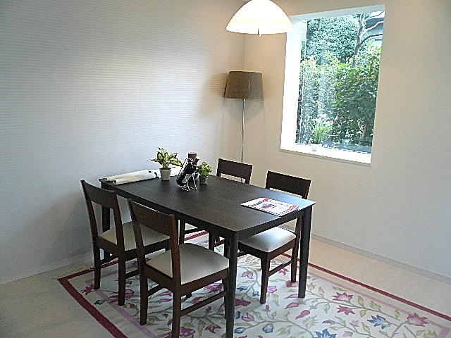 沢山の窓！開放感あるＬＤ　16.6帖