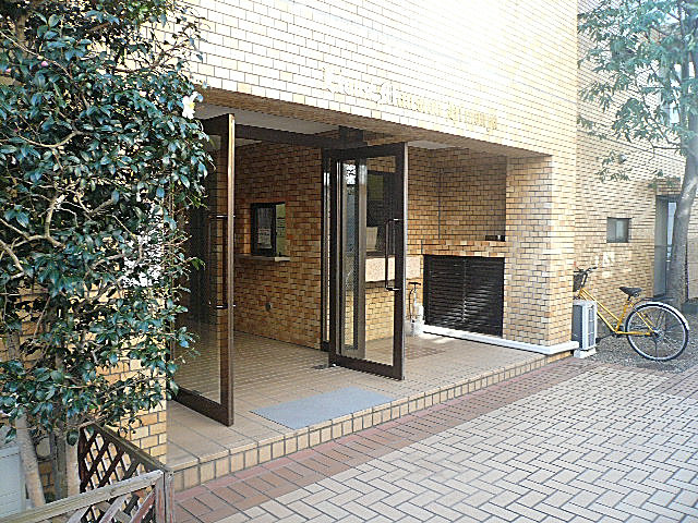 ライオンズマンション碑文谷　エントランス