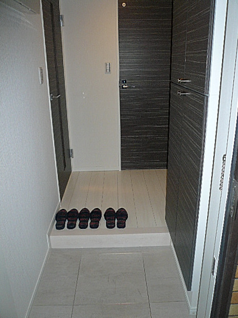 収納バッチリ◎玄関です。