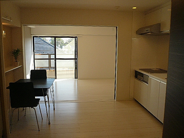 6.3帖ＤＫの先には6.6帖の洋室も！