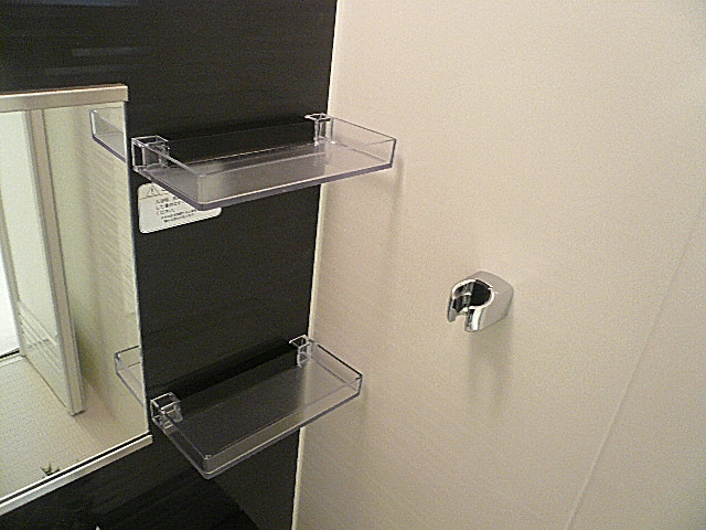 浴室乾燥機付きバスルーム　トレイ