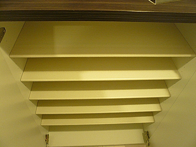 第三宮庭マンション　玄関収納