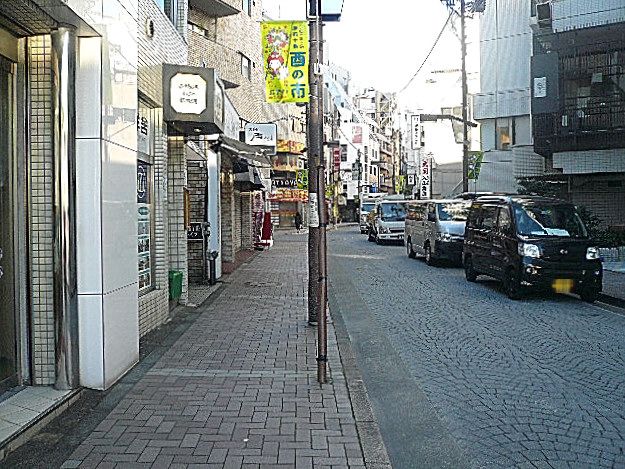 サンビューハイツ元麻布　マンションまでの道のり