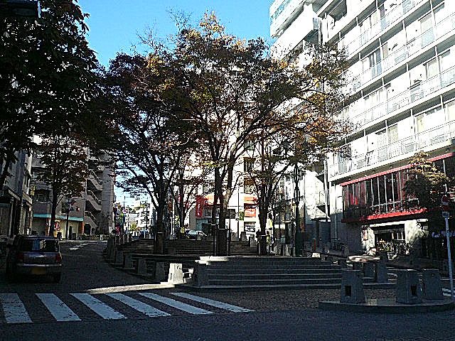 サンビューハイツ元麻布　マンションまでの道のり