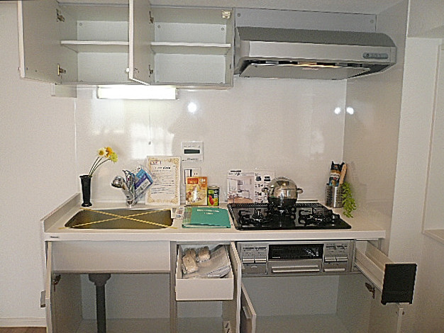 システムキッチン　収納◎