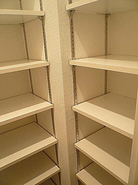 中銀築地マンシオン　シューズクローク