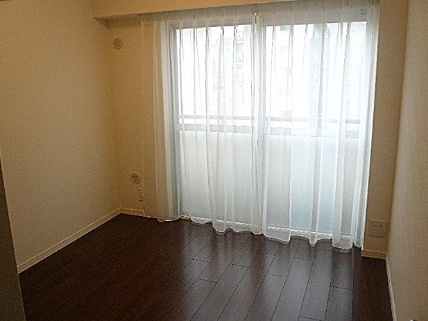 中銀築地マンシオン　4.5帖洋室