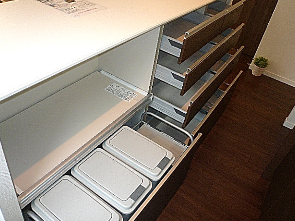 中銀築地マンシオン　収納充実