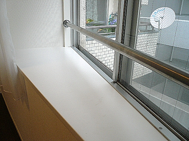 中銀築地マンシオン　出窓になっています。