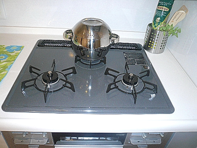 ヴェラハイツ日本橋箱崎　3口コンロ