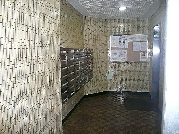 ヴェラハイツ日本橋箱崎　エントランス