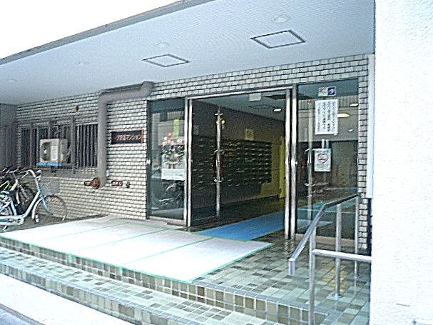 トーア新富マンション　エントランス入口