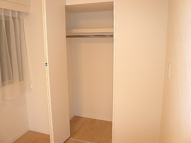 トーア新富マンション　クローゼット
