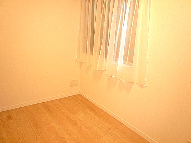 キッチンお隣　4.0帖洋室