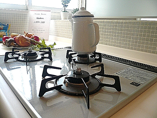 マンション駒場　コンロ303