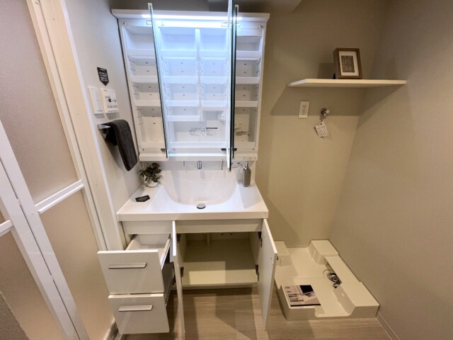 シャンボール松濤 洋室