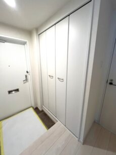 パーク・ハイム文京春日玄関廊下