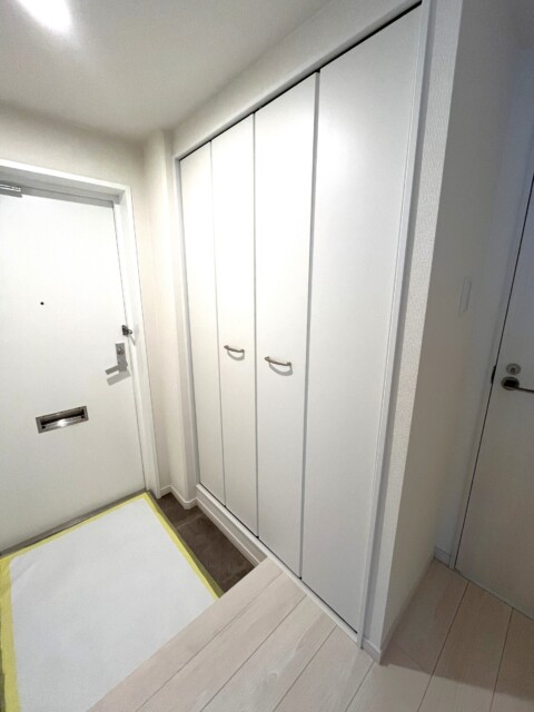 パーク・ハイム文京春日玄関廊下