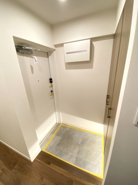 ストークマンション三田 玄関