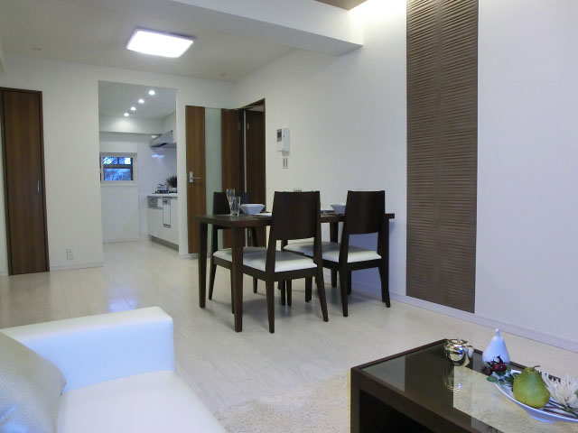 約11.1帖のリビングダイニング