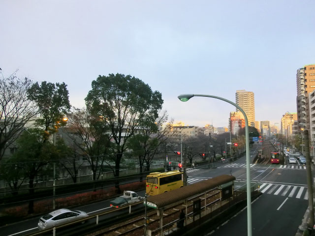 新目白通り側のバルコニーからの眺望