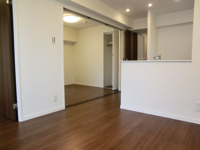 約10.5帖のリビングダイニングキッチン