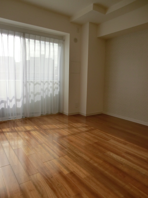 ハイホーム本陣　約5.5帖の洋室