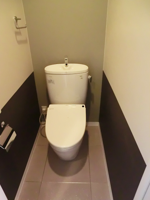 ハイホーム本陣　ウォシュレット付トイレ