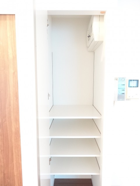 ＬＤＫの物入れ