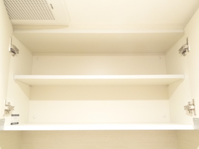 トイレ上の収納