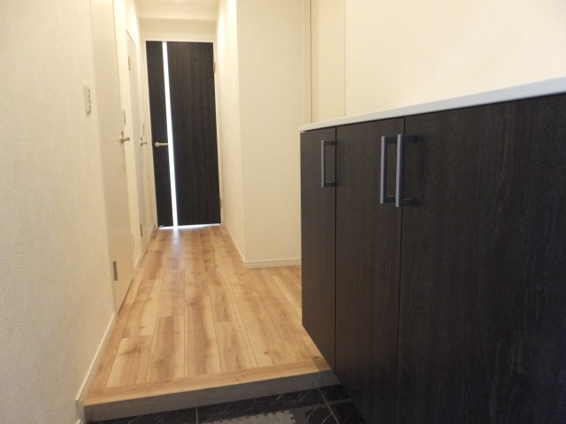 豊栄平町マンション　玄関