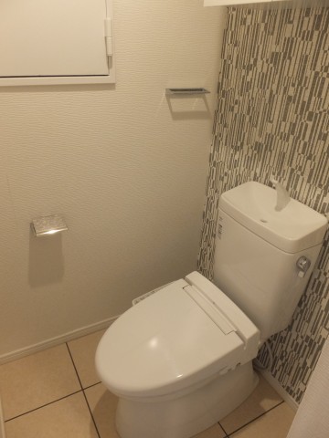 豊栄平町マンション　トイレ