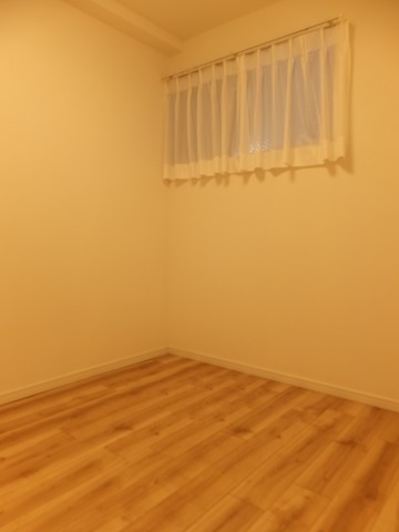 豊栄平町マンション　洋室