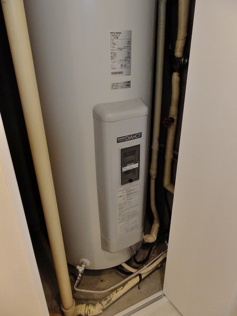 コートハウス東品川　1F電気温水器