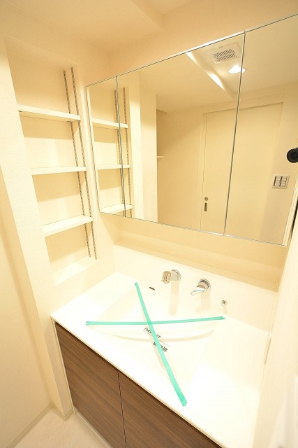 松濤ハウス　洗面台