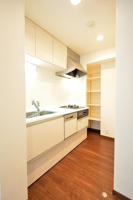 松濤ハウス　13.0帖LDK　キッチン