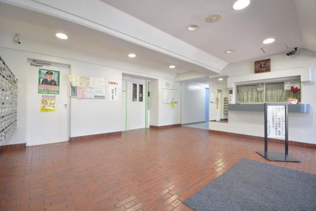 メガロン御殿山　エントランス