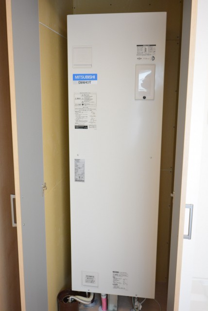 柿の木坂スカイマンション　給湯器