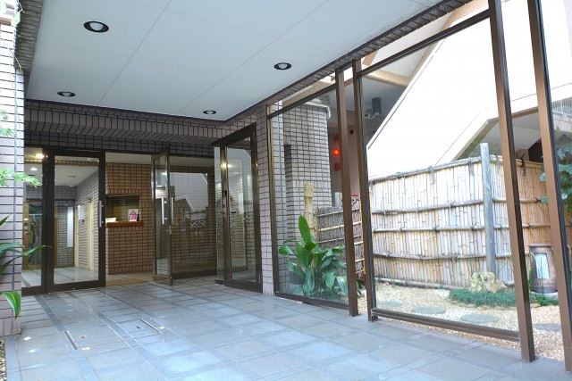 ハイツ日本橋中洲　エントランス